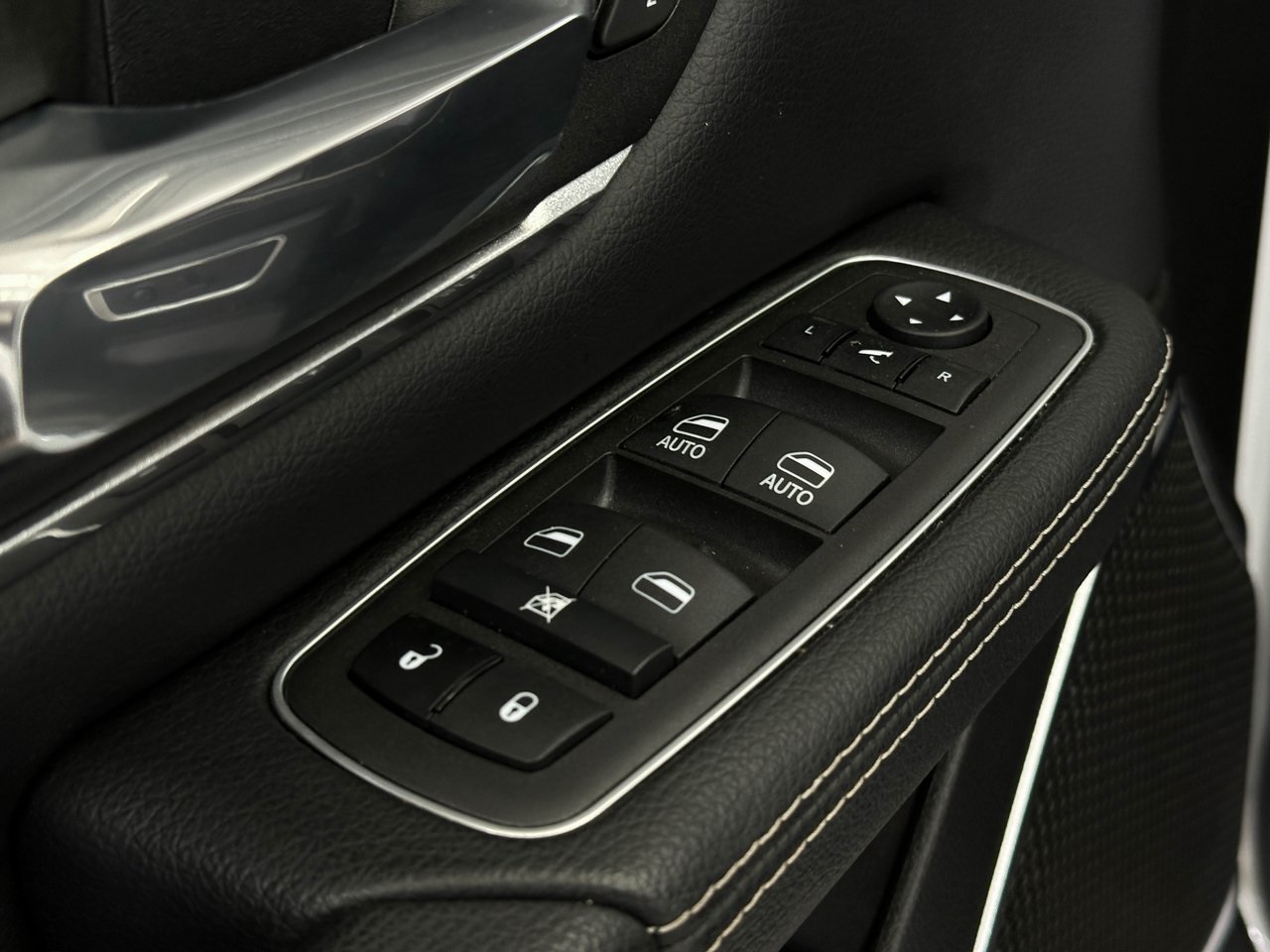 2022 Ram 1500 Laramie photo 22