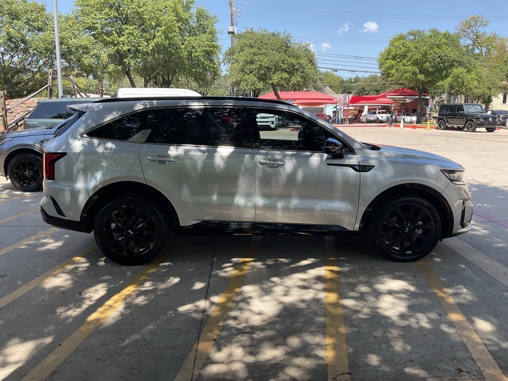 2021 Kia Sorento SX photo 2