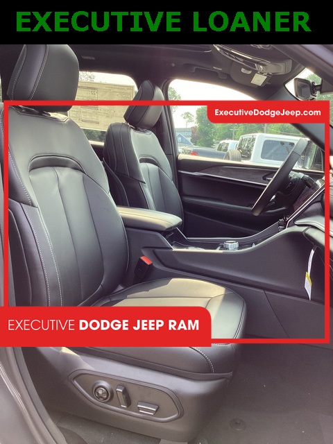 2025 Jeep Grand Cherokee Limited photo 20