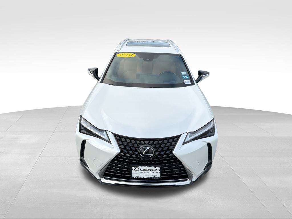 2024 Lexus UX 250h Premium photo 2