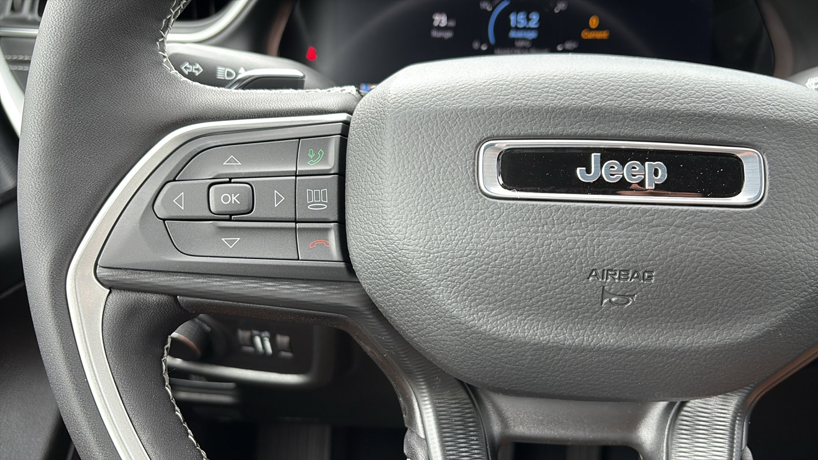 2025 Jeep Grand Cherokee Laredo Altitude X photo 10