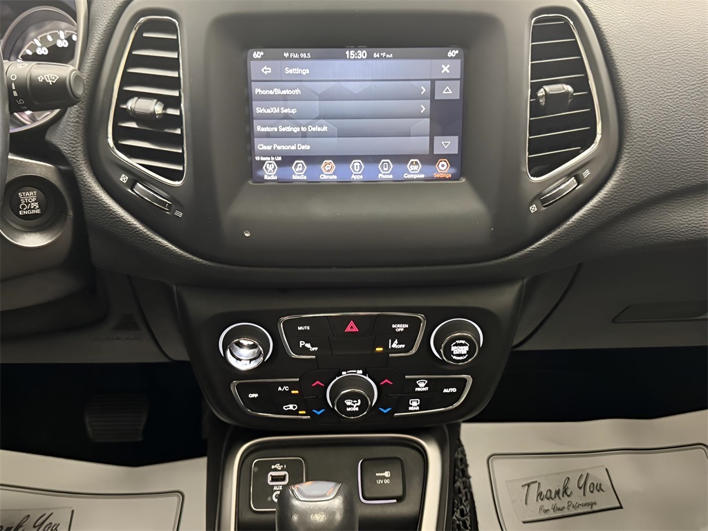 2020 Jeep Compass Latitude photo 18