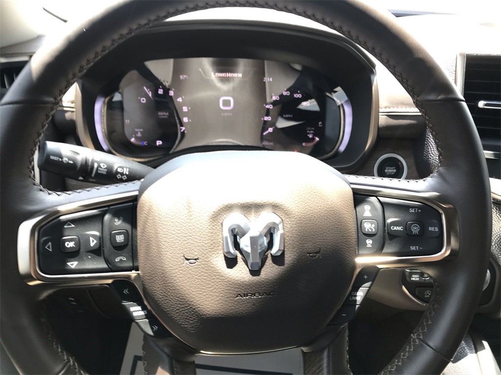 2025 Ram 1500 Limited photo 14