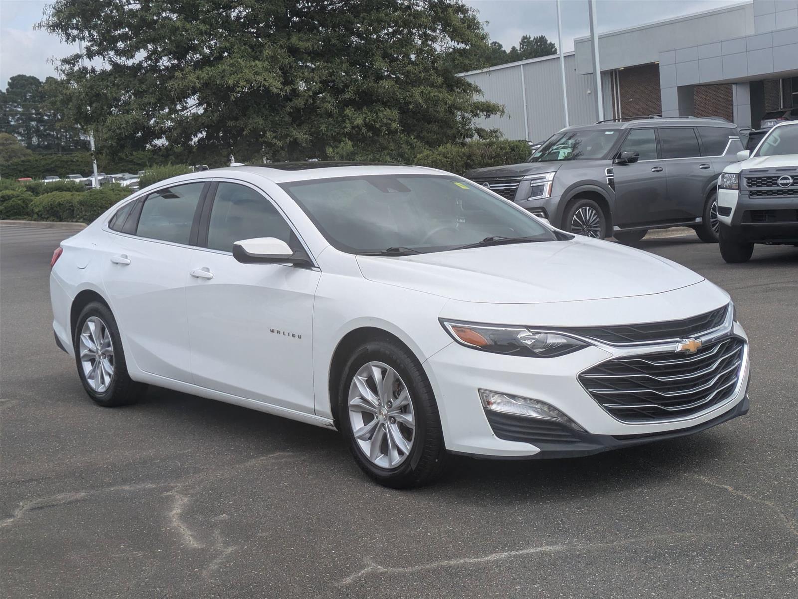2024 Chevrolet Malibu 1LT photo 3