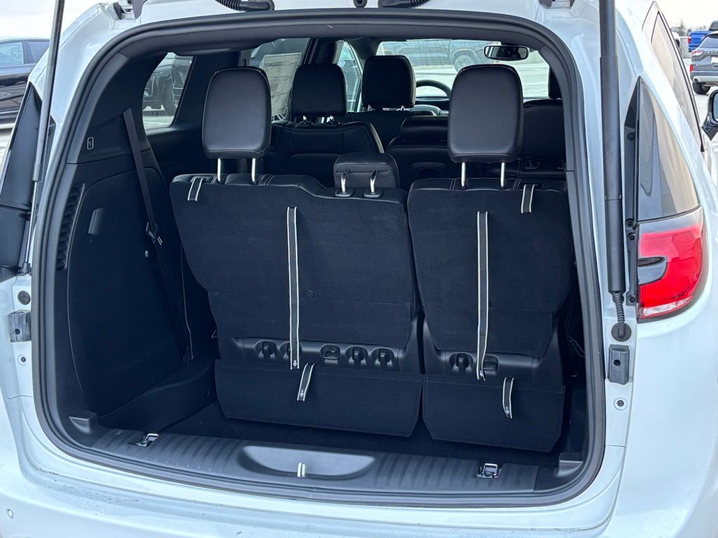 2026 Chrysler Pacifica photo 22