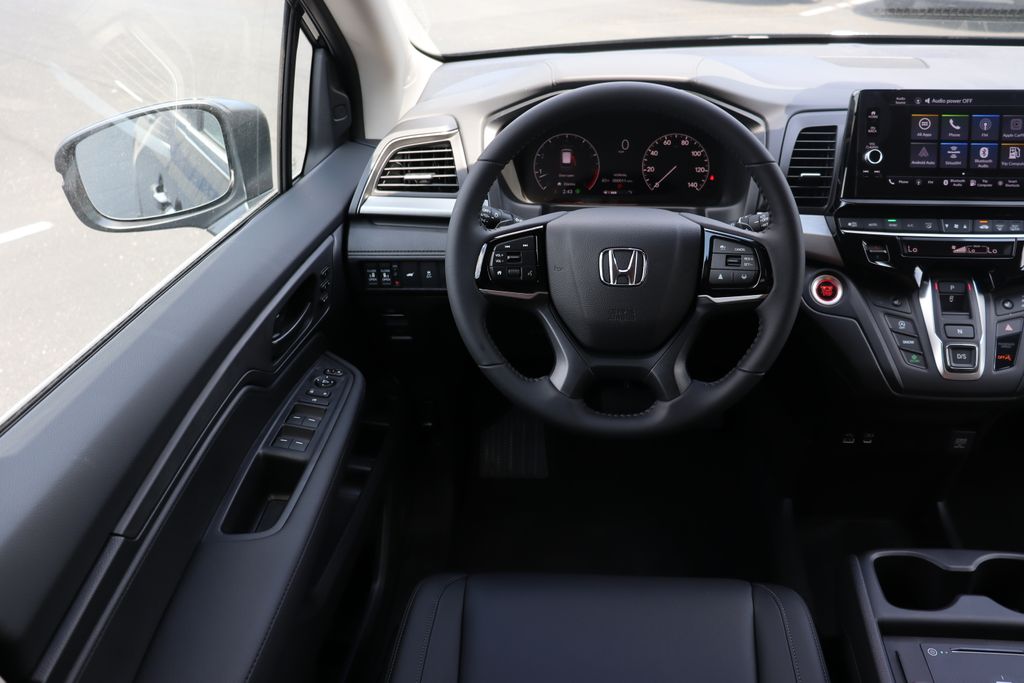 2026 Honda Odyssey EX-L photo 16