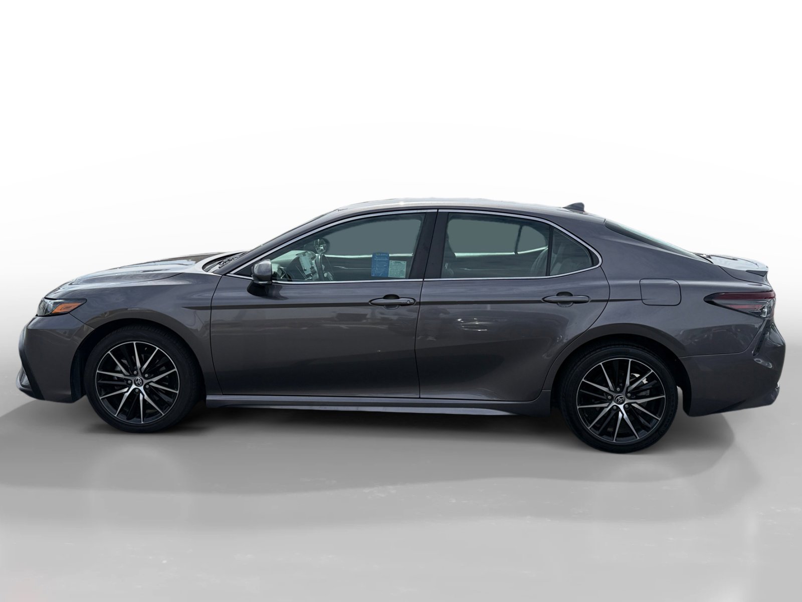 2023 Toyota Camry SE photo 2