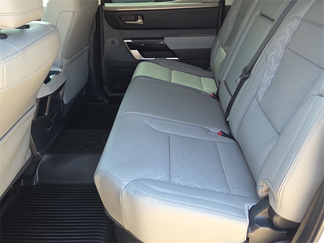 2024 Toyota Tundra Limited photo 10