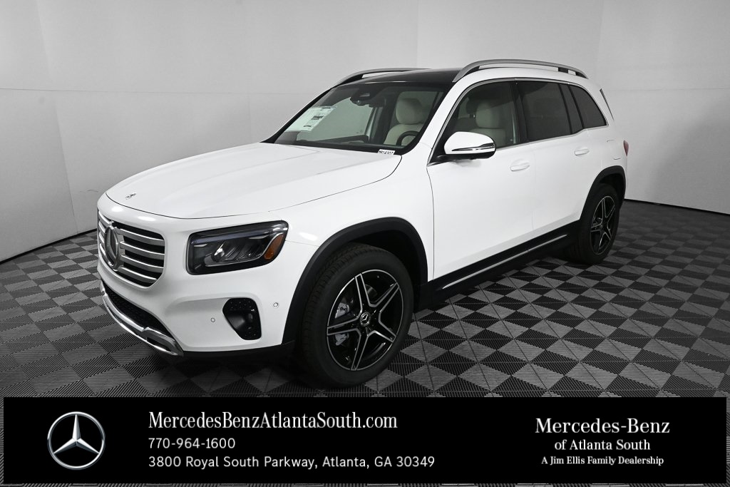 2026 Mercedes-Benz GLB GLB 250's photo