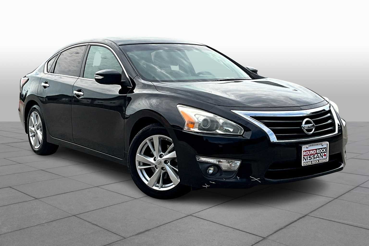 Used 2015 Nissan Altima SL with VIN 1N4AL3AP1FN367421 for sale in Round Rock, TX