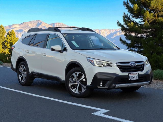 2020 Subaru Outback Limited XT photo 2