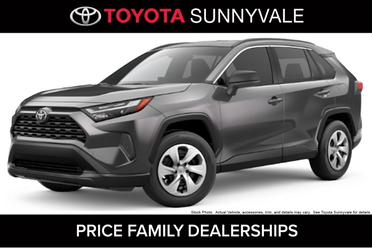 2025 Toyota RAV4 LE's photo