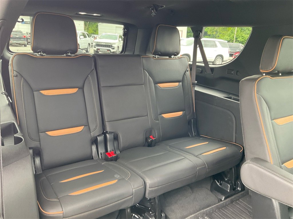2024 Gmc Yukon XL AT4 photo 25