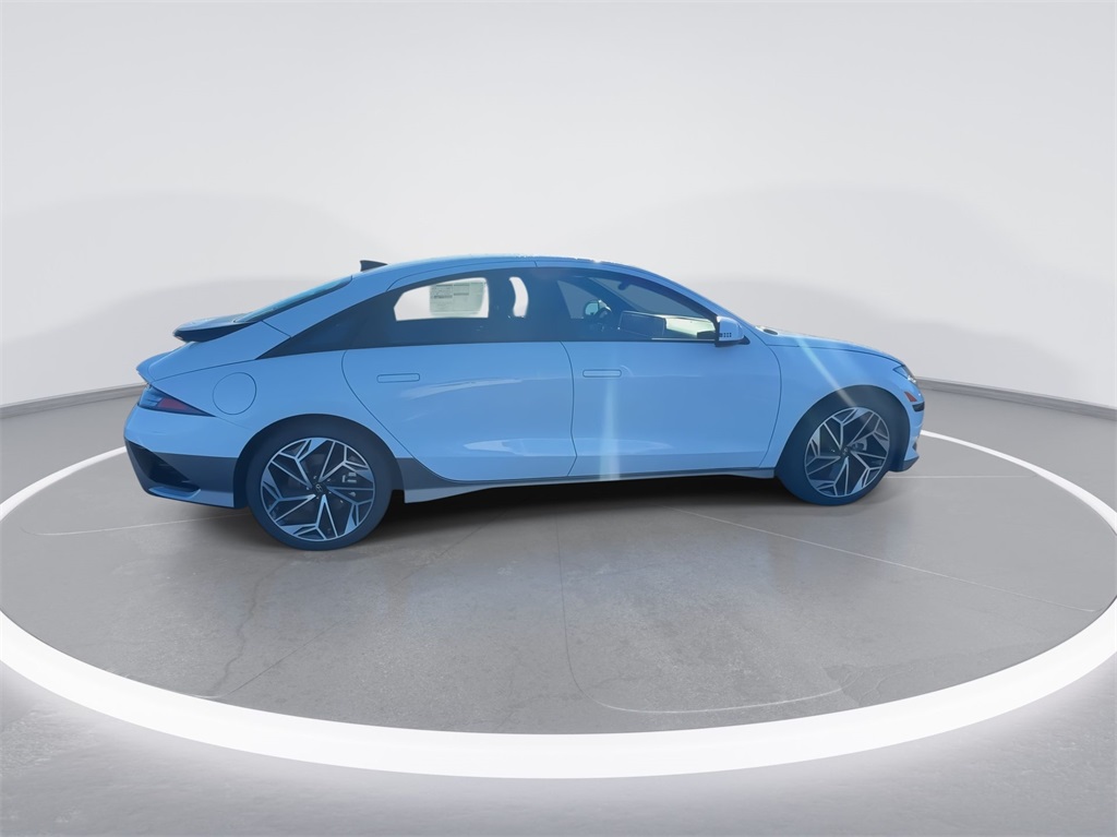 2025 Hyundai Ioniq 6 SEL photo 9
