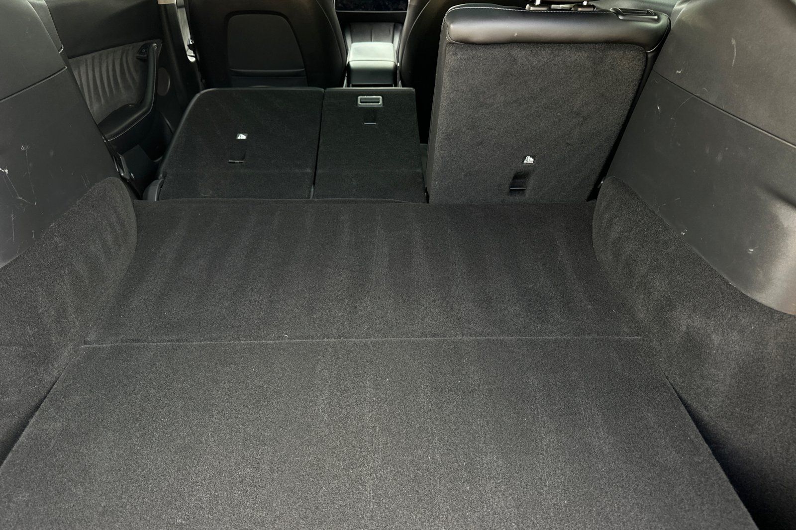 2022 Tesla Model Y Long Range photo 26