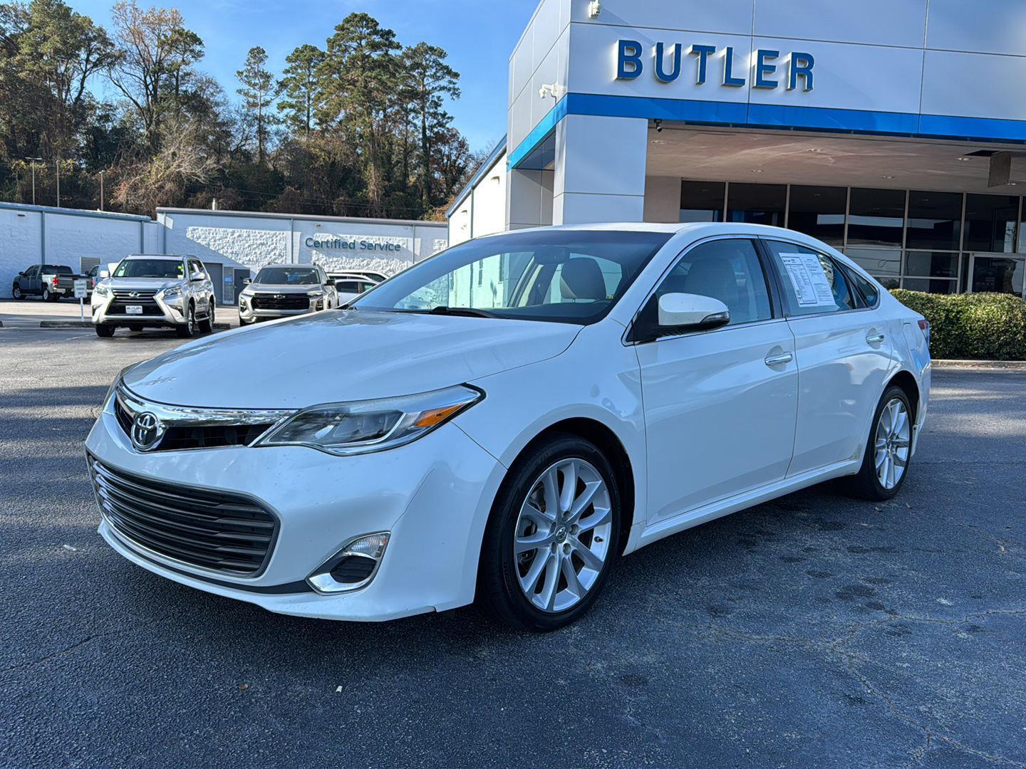 2014 Toyota Avalon XLE Premium photo 2