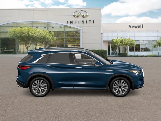 2025 Infiniti QX50 Luxe AWD photo 3