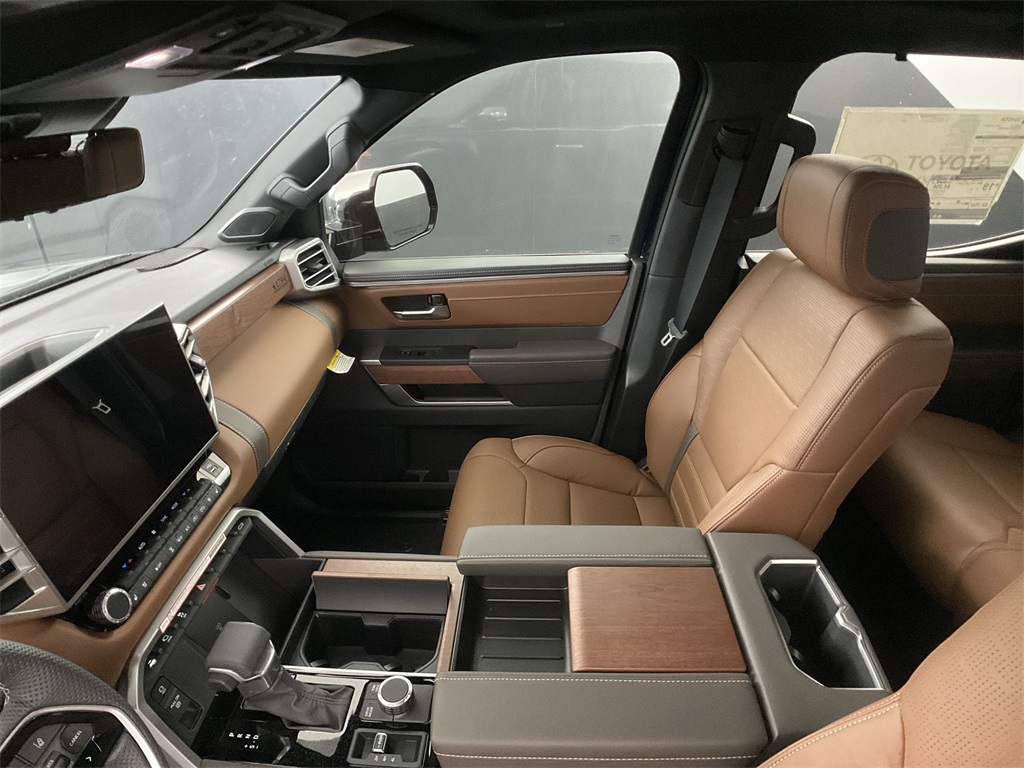 2025 Toyota Tundra 1794 Edition CrewMax photo 30