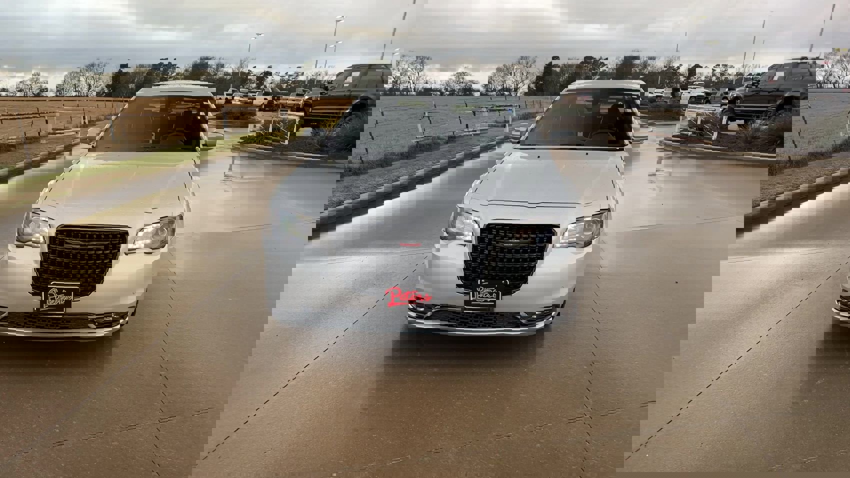 2023 Chrysler 300 S photo 3