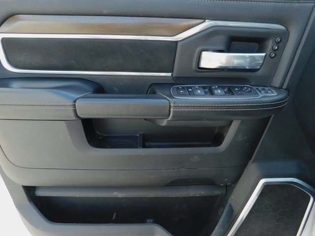 2024 Ram 2500 Laramie photo 24