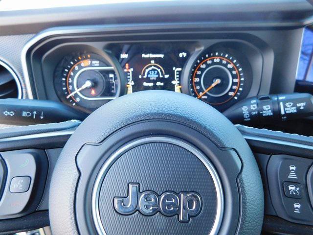 2025 Jeep Wrangler Rubicon X photo 27