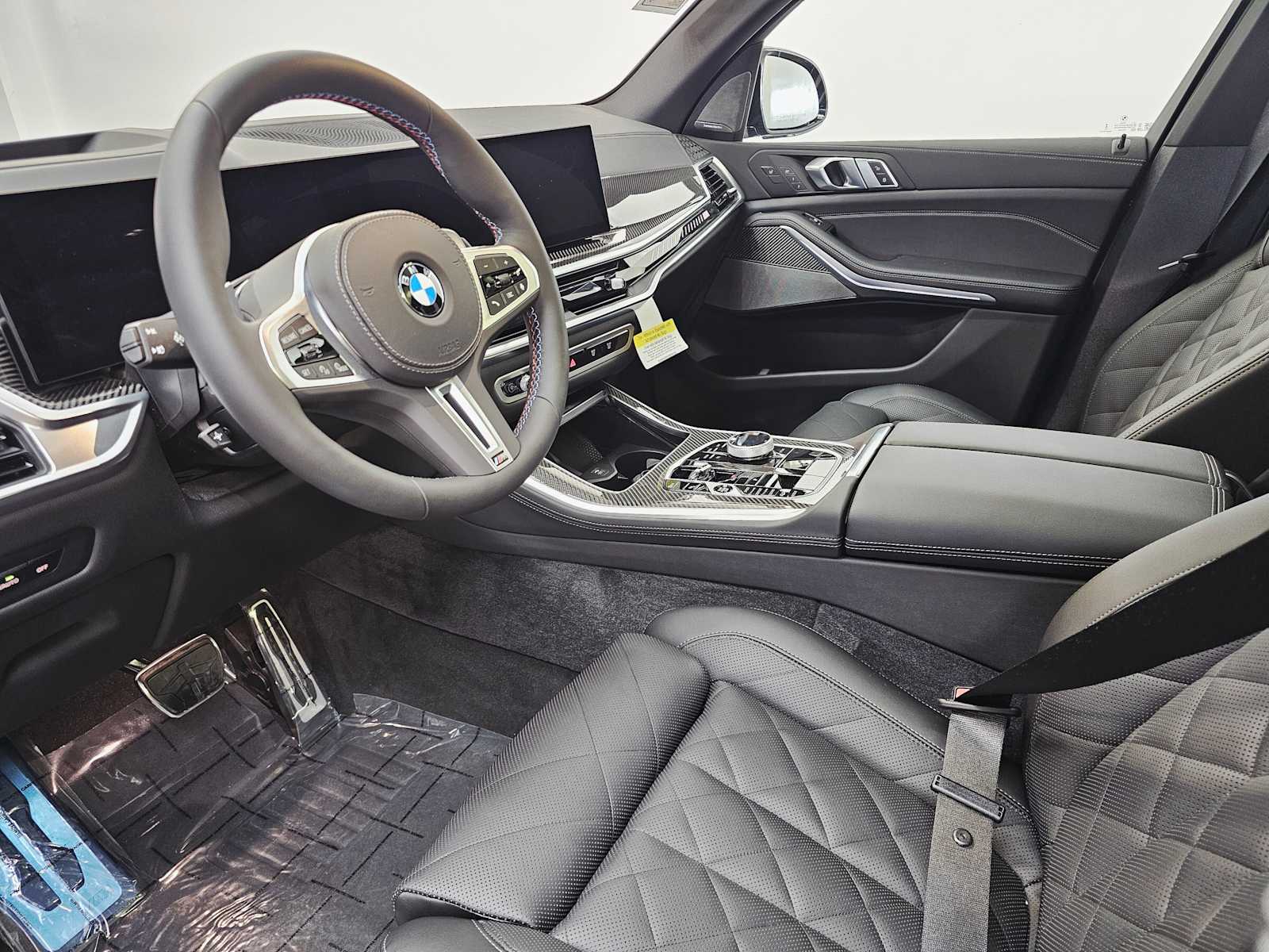2026 Bmw X5 M60i photo 2