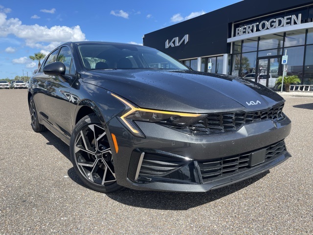 2025 Kia K5 EX's photo