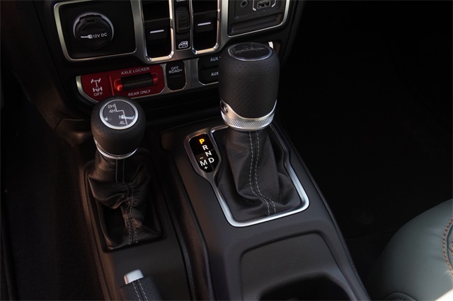 2025 Jeep Gladiator Mojave photo 24