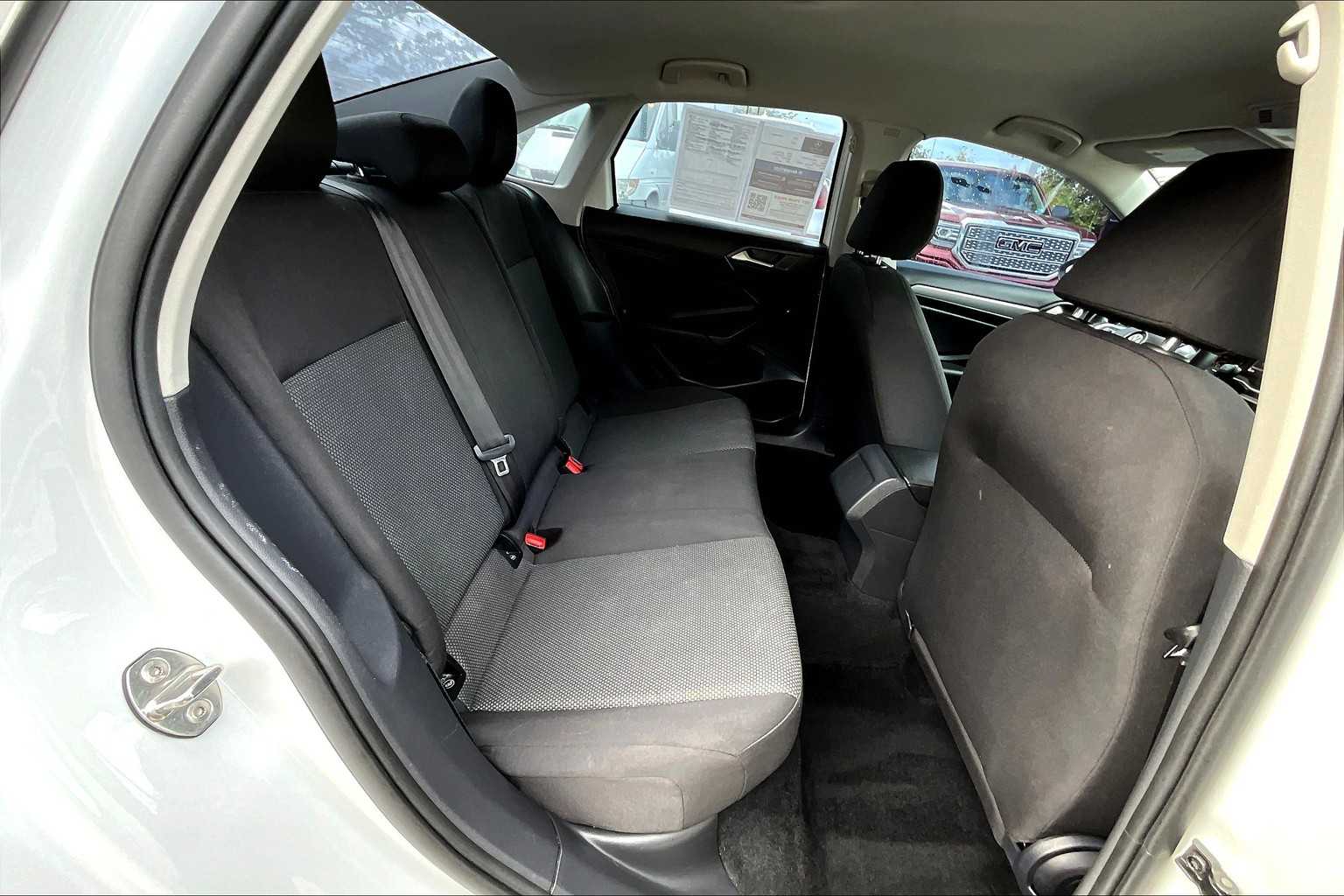 2021 Volkswagen Jetta S photo 14