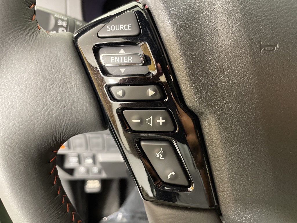 2025 Nissan Frontier Crew Cab PRO-4X photo 20