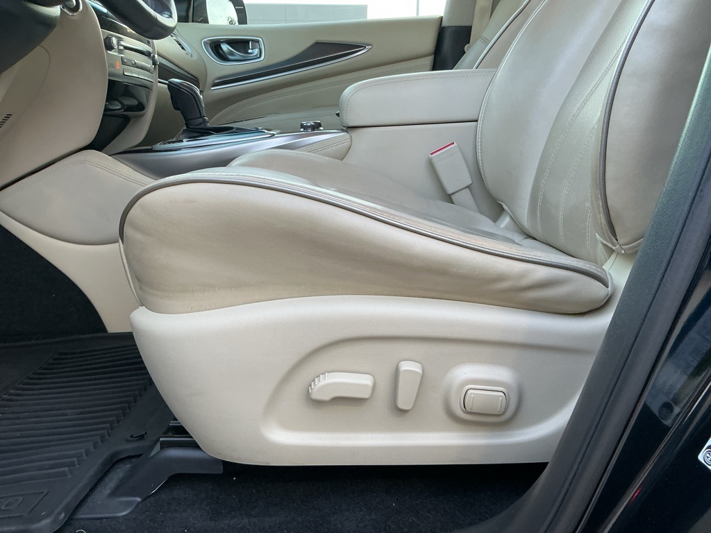 2016 Infiniti QX60 Base photo 15