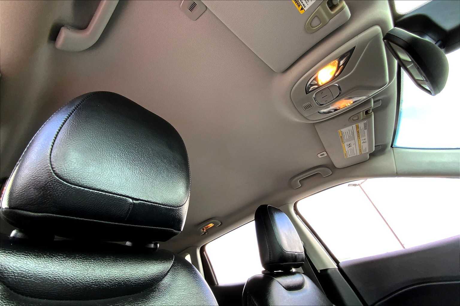 2018 Jeep Compass Latitude photo 13