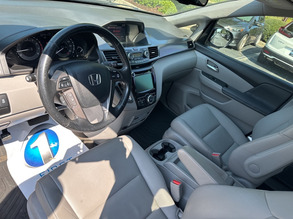 2017 Honda Odyssey EX-L photo 21