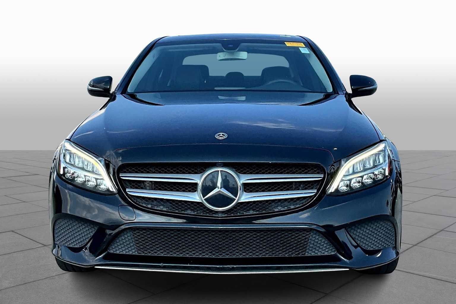 2019 Mercedes Benz C 300 photo 3