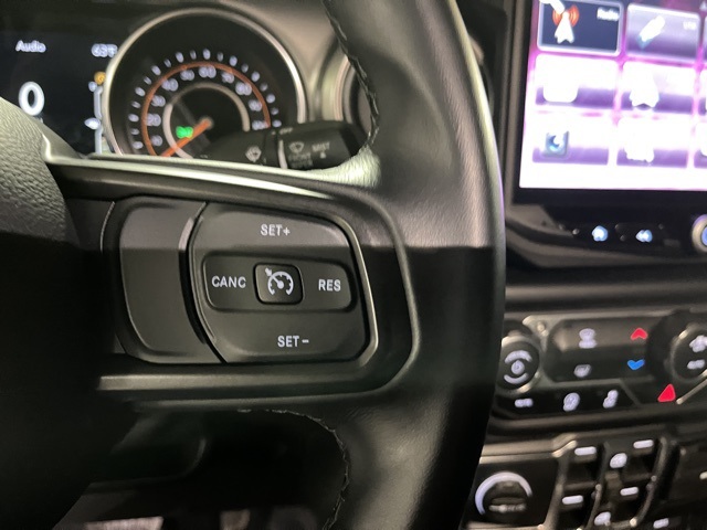 2021 Jeep Gladiator Sport photo 19