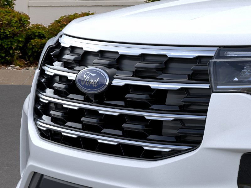 2025 Ford Explorer photo 15