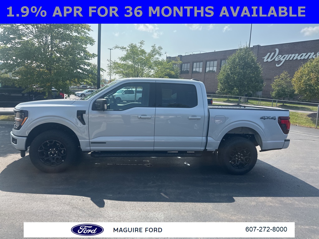2025 Ford F-150 XLT photo 8