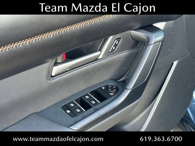 2026 Mazda CX-50 2.5 Premium photo 3