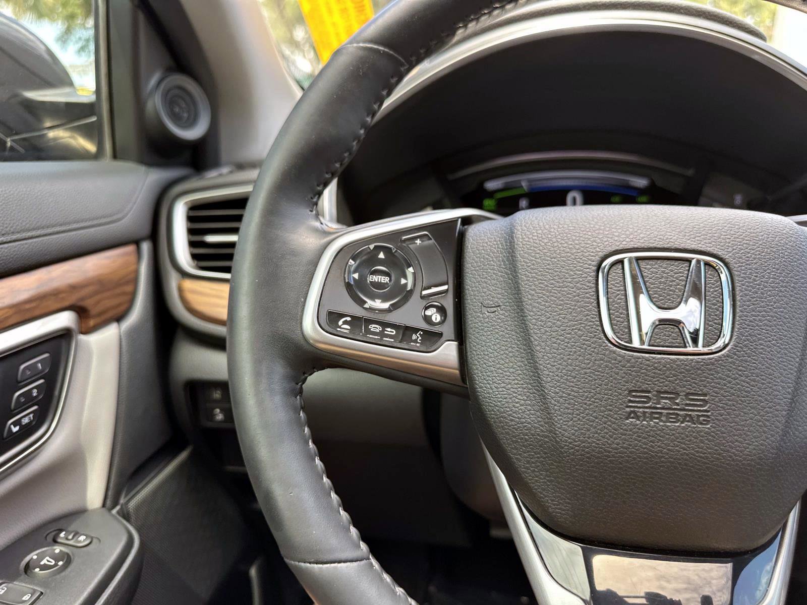 2022 Honda CR-V Hybrid Touring photo 26