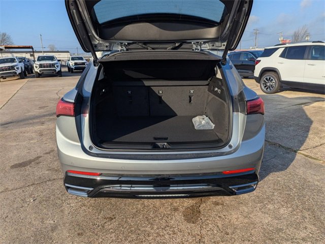 2025 Buick Envision Sport Touring photo 6