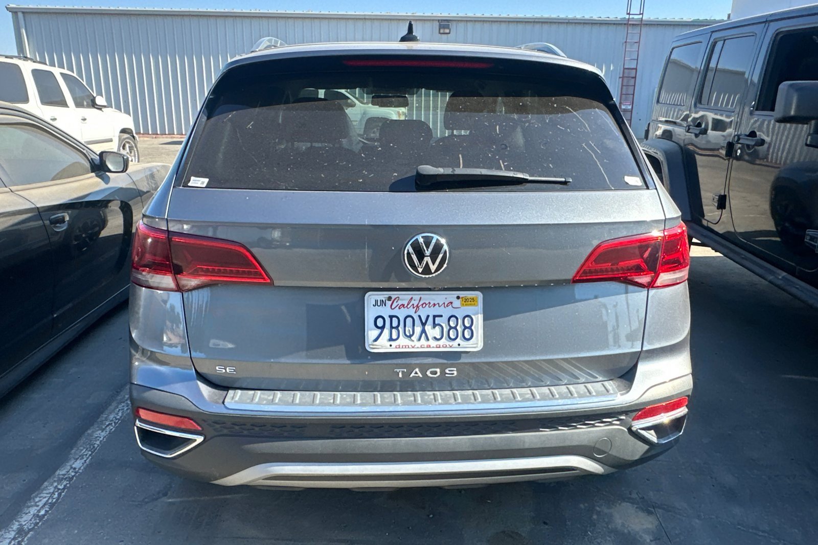 2022 Volkswagen Taos SE photo 4