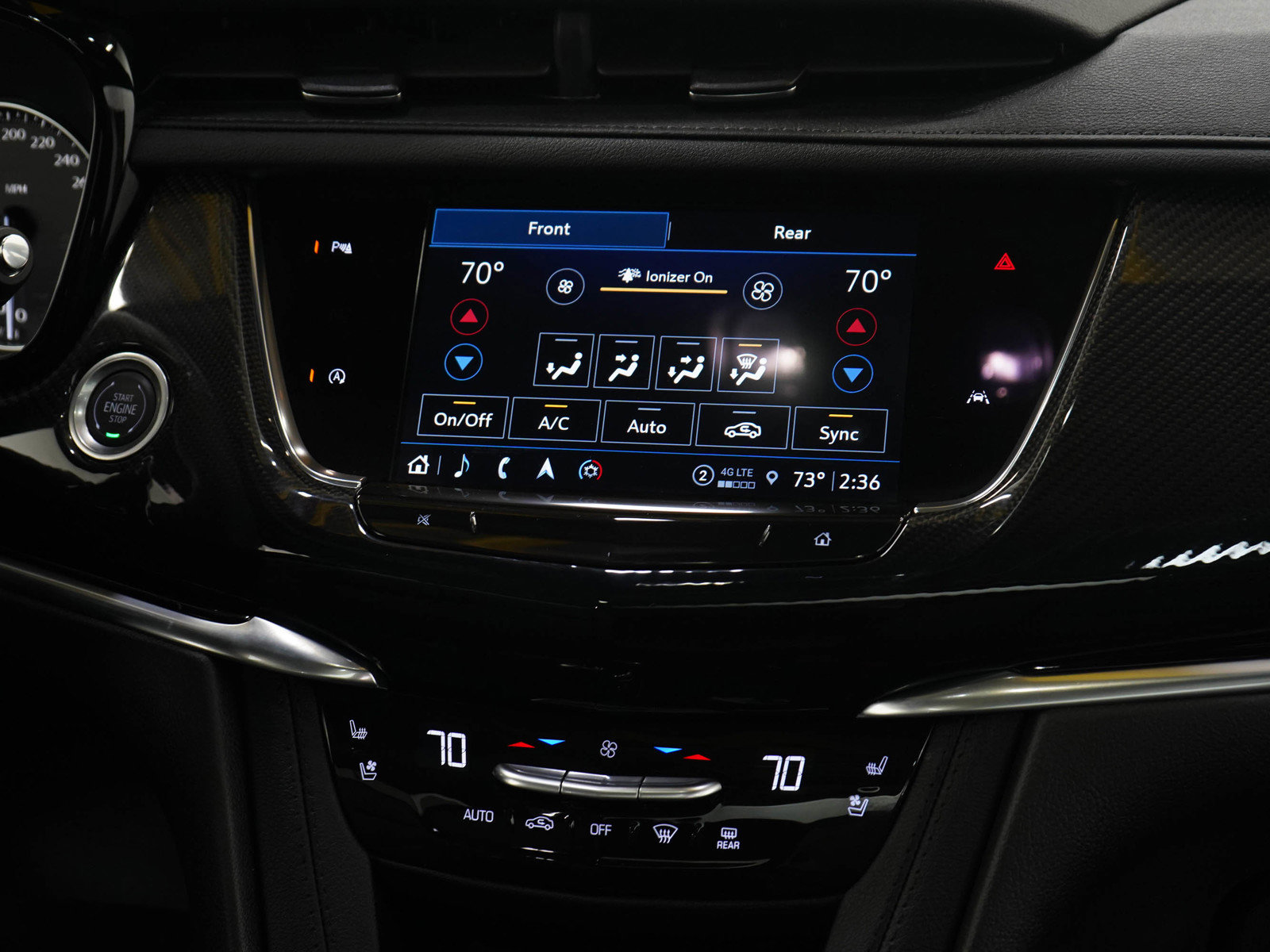 2025 Cadillac XT6 Sport photo 12