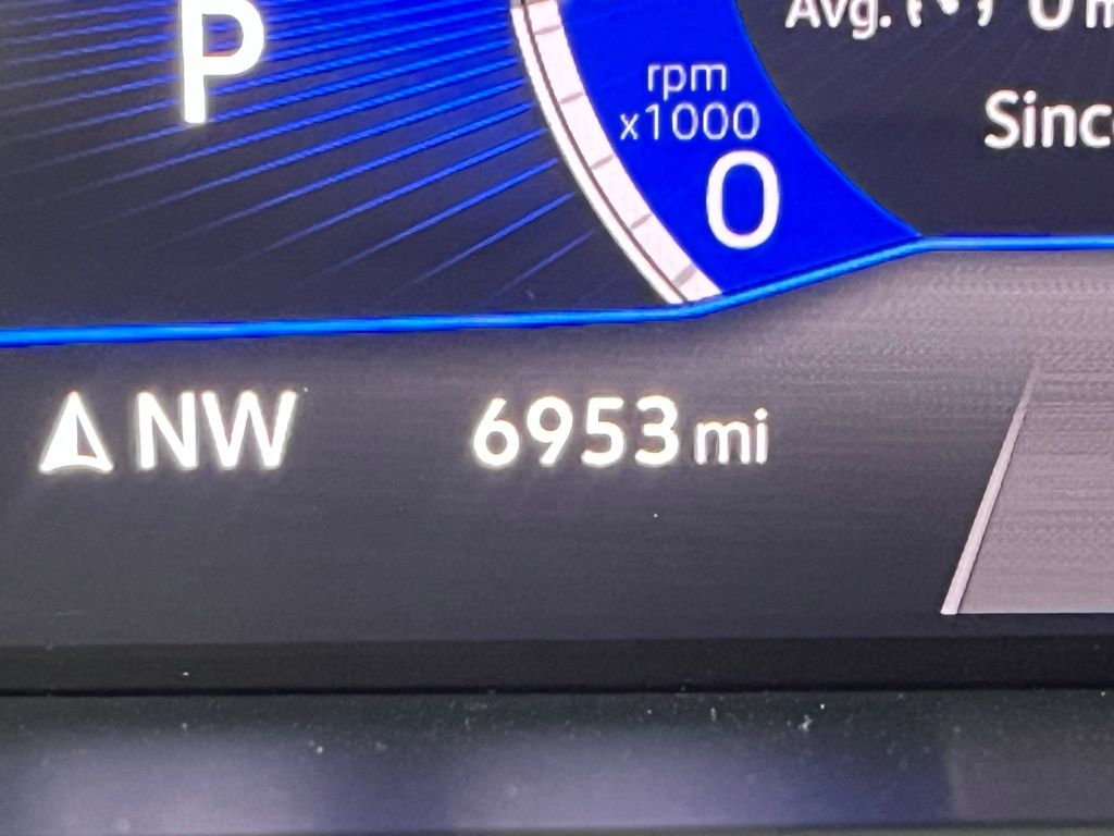 2024 Volkswagen Taos SE photo 21