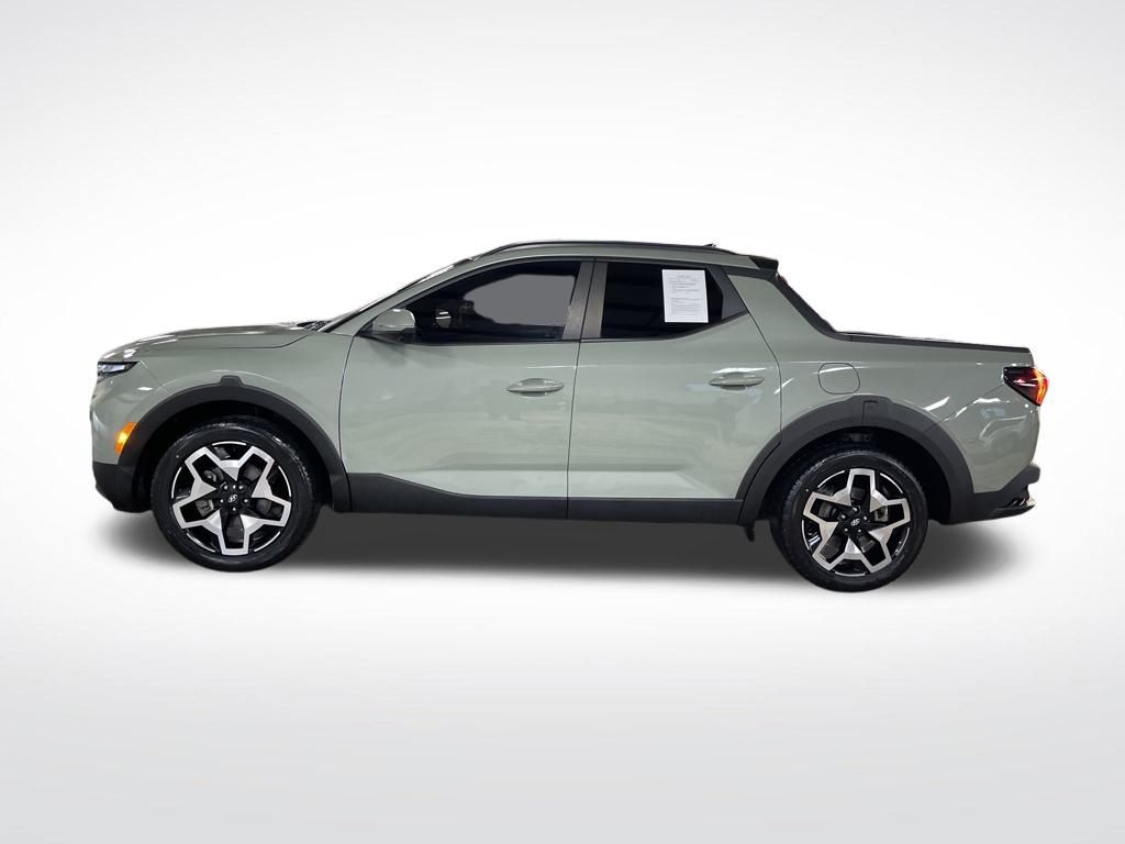 2023 Hyundai Santa Cruz Limited photo 2