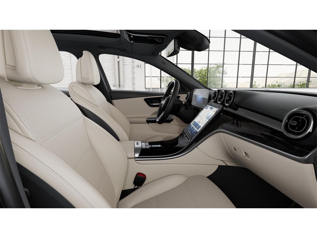 2025 Mercedes Benz C 300 4MATIC photo 4