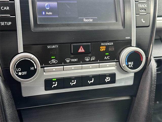 2014 Toyota Camry L photo 22