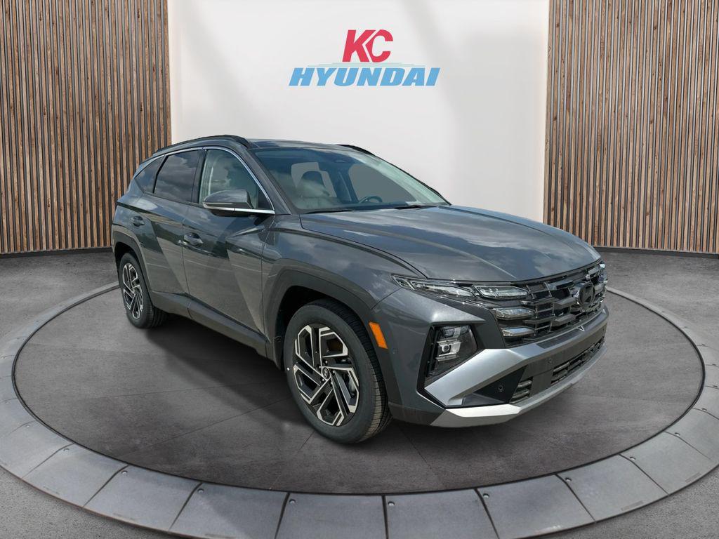 2025 Hyundai Tucson Limited photo 3