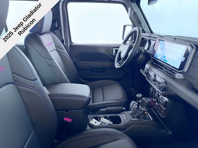 2025 Jeep Gladiator Rubicon photo 21