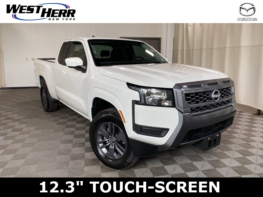 2025 Nissan Frontier SV's photo