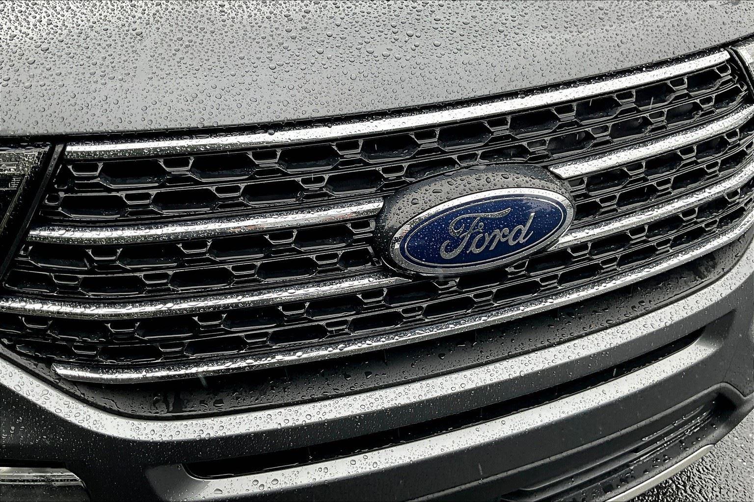 2022 Ford Explorer XLT photo 29